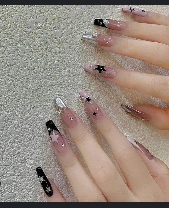 10 PCs Fake Nails False Nails Wearable Nails Stylish Pattern Artificial Nails