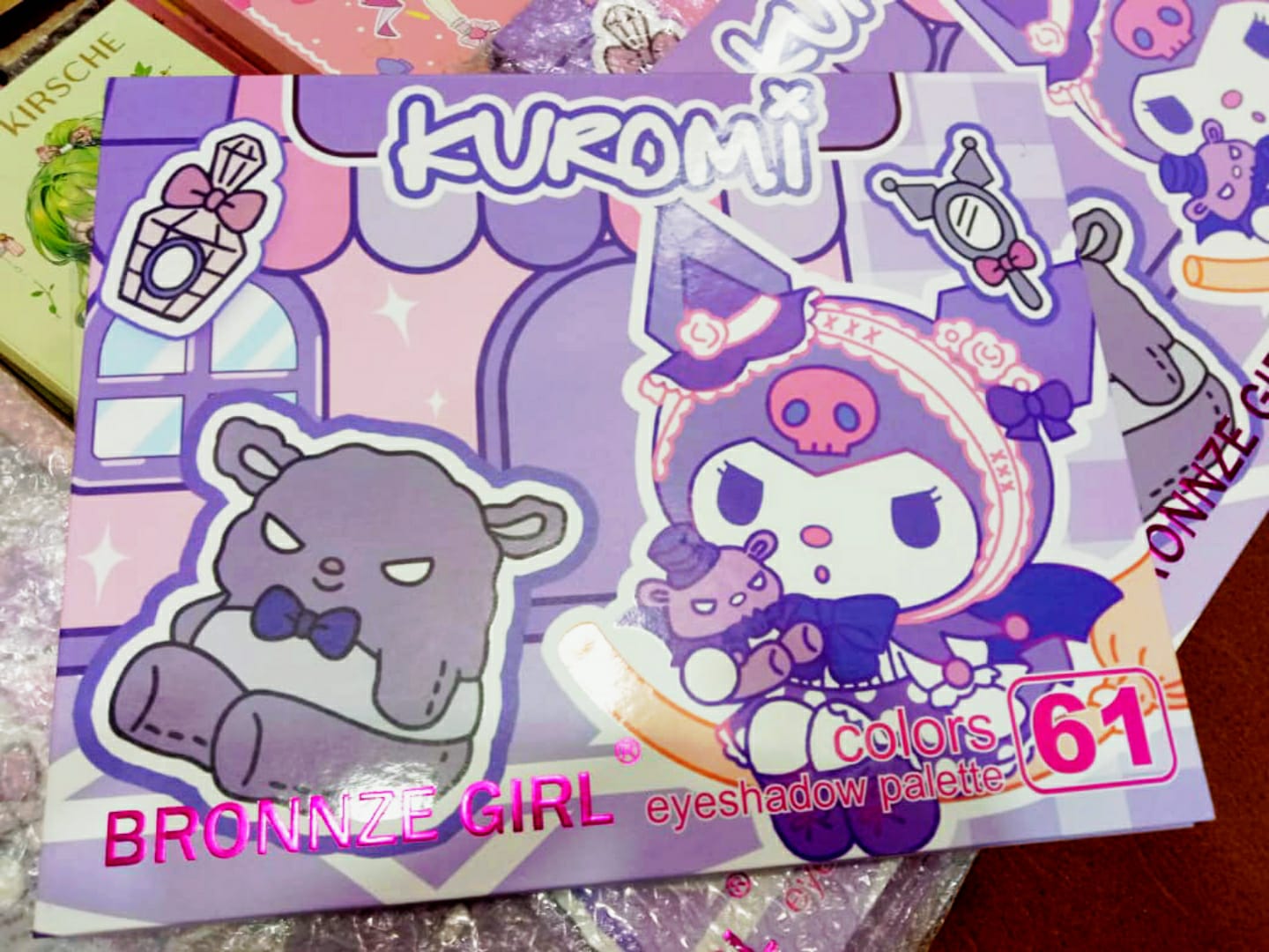 Kuromi 61-Color Eyeshadow Palette